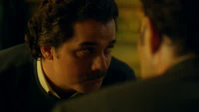 Don't kill him. - Narcos