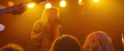 ♪ Don't you know, know, know ♪ - The Dirt