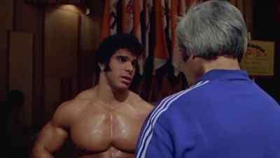 Don't lean back too much,
you get wrinkles in the back. - Pumping Iron