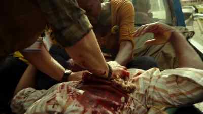 - Don't leave me!
- Hey! - Strike Back