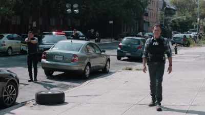 Don't let your daughter
see you like this-- - FBI: Most Wanted