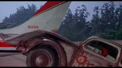 Don't let go! That-a-boy! - Herbie Goes Bananas