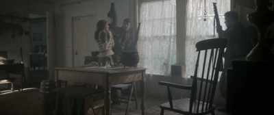 Don't let her
look out the window. - Behind the Line: Escape to Dunkirk