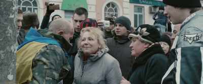 Don't you lie to me!
Bastard! I want to kill you. - Donbass