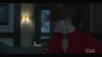 Don't look back! - Nancy Drew