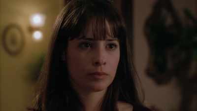 Don't look now, but I think
Trip is following us. - Charmed