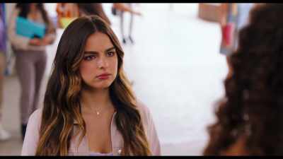 Don't look so surprised.
I know all the same people you do. - He's All That
