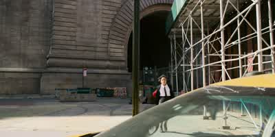 Don't lose them. - Men in Black: International
