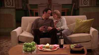 - Don't you love
our new couch? - Everybody Loves Raymond