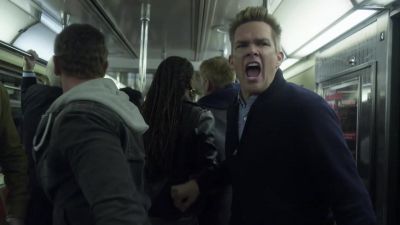 Don't mess with a Mets fan on the 7 train - Sharknado 2: The Second One