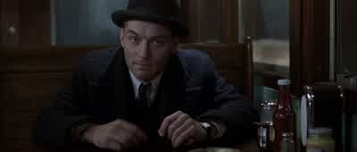 Don't mind me, sir. - Road to Perdition