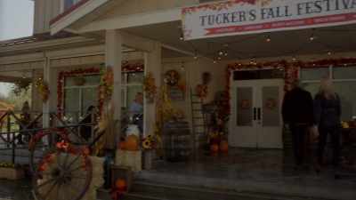 "Don't miss
Tucker's Fall Festival, - Roadhouse Romance
