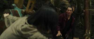 Don't move. If you lift your foot,
you'll get blown to bits. - THE FABLE: The Killer Who Doesn't Kill