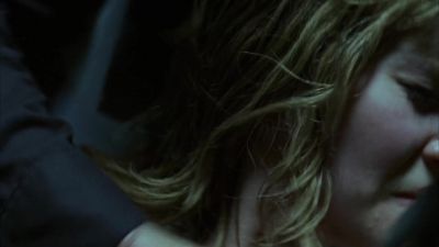 -Don't move.
-Now what are you do--? - House of Wax