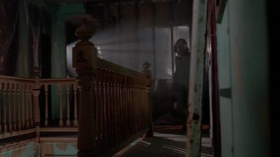 Don't move! - The X-Files