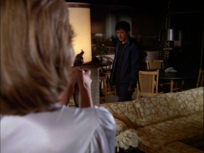 DON'T MOVE. - Hawaii Five-O