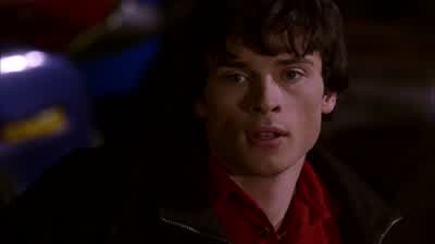 Don't move! - Smallville