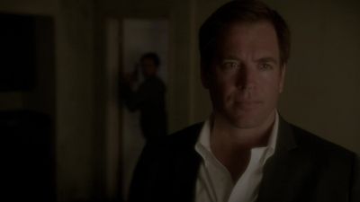 Don't move. - NCIS
