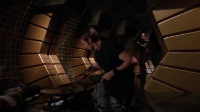 Don't move! - Stargate SG-1