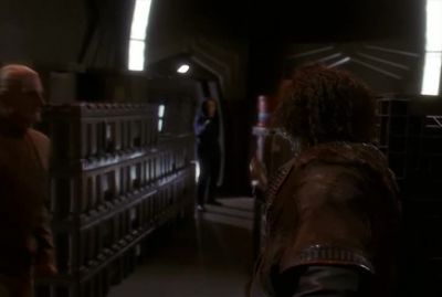 Don't move! - Star Trek: Deep Space Nine