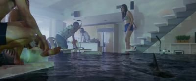 Don't move, Tucker! - Swim