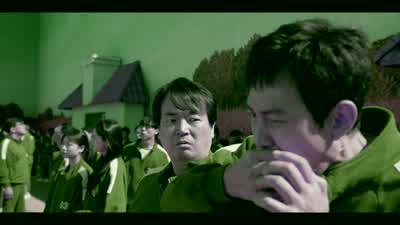 - Don't move.- What's the matter, dude? - Squid Game