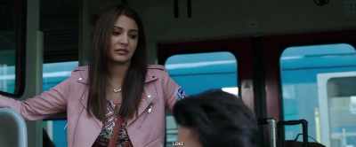 Don't overdo it! If we
find the ring, I'll come. - Jab Harry Met Sejal