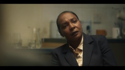Don't protection officers work in pairs? - Protection