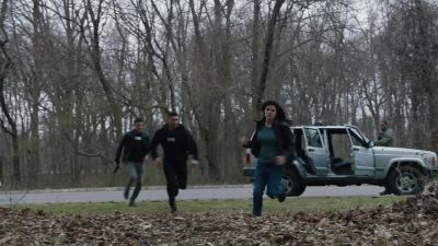 - Don't run! - FBI: Most Wanted