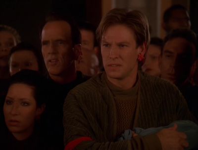 Don't you see why he's doing this? - Star Trek: Deep Space Nine