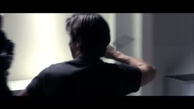 Don't shoot. - Equilibrium