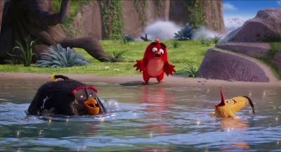 Don't spit in his mouth. - The Angry Birds Movie
