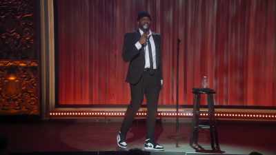 "Don't talk about racism." - Marlon Wayans Presents: The Headliners