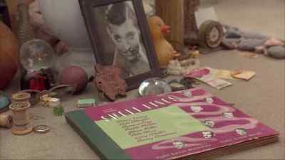 Don't you think she has
enough presents, Arthur? - Unstrung Heroes