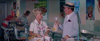 Don't you think I'm worth half a chicken - Bachelor in Paradise