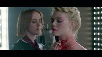 Don't think, or just don't care? - The Neon Demon