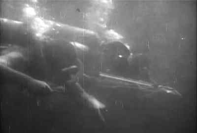 - Don't touch me.
       - Oh, honey. - Creature from the Haunted Sea