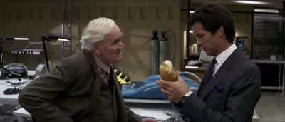 Don't touch that That's my lunch - GoldenEye