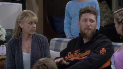 Don't trust anything you read online, - Fuller House
