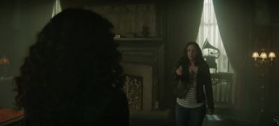 Don't even try it, girlie. - Doom Patrol