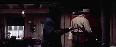Don't turn around. - The Law and Jake Wade