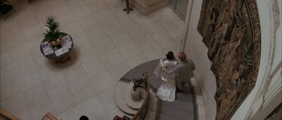 Don't turn your back on me Mrs Thomas - De Lovely