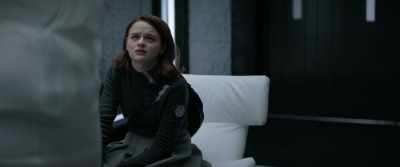 Don't underestimate David.
He's brainwashed her. - Uglies