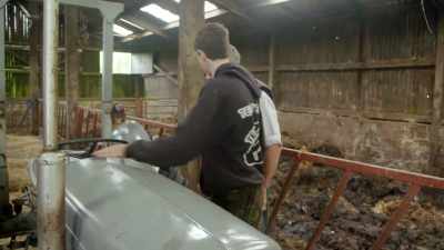 Don't use this, it really
doesn't like it, like, - Our Yorkshire Farm