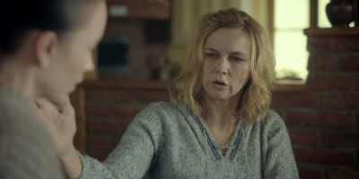 - Don't you want anything to eat?
- I'm not hungry. - The Darker the Lake