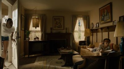 -Don't worry, he ain't here.
-Thank God. - Snowfall
