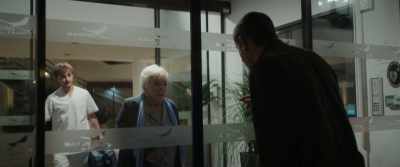 Don't worry.
I'll come back, okay? - Driving Madeleine