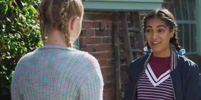 Don't worry, I'm not gonna tell him. - Free Rein