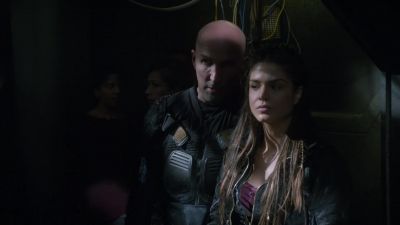Don't worry. My shock Baton
has got your back. - The 100