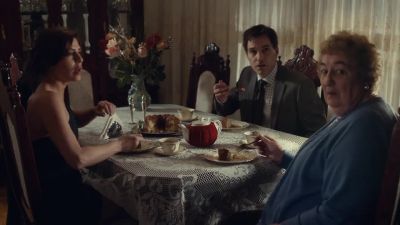 - Don't worry, Nanna.
Stand down, soldier. - Private Eyes
